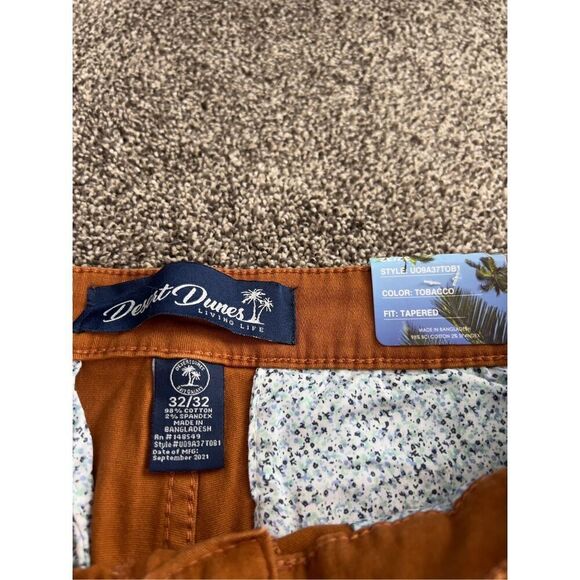 NWT Men’s Desert Dunes 32/32 weekend style tapered modern stretch khaki pants- t - Picture 2 of 9